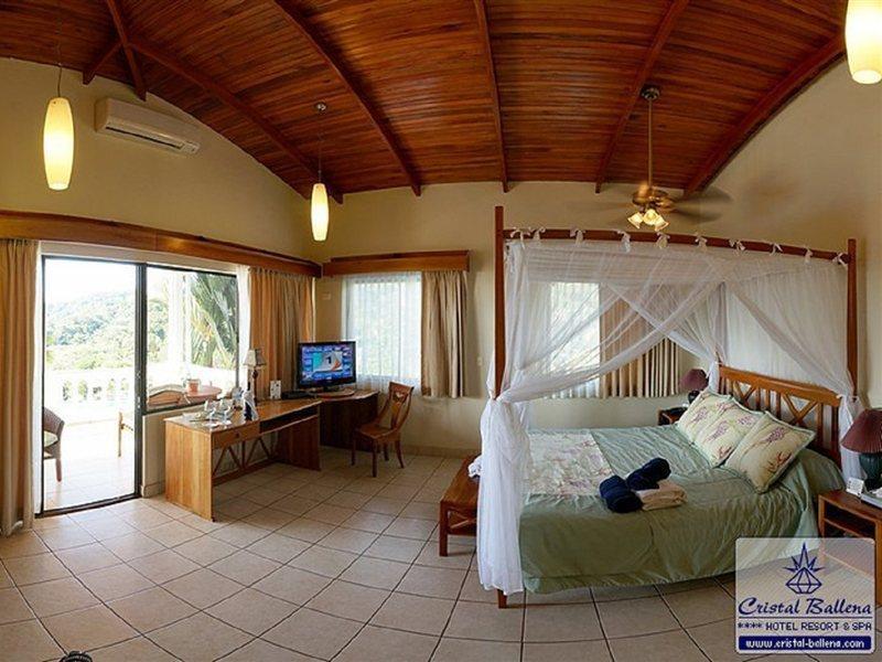 Cristal Ballena Boutique Hotel & Spa Uvita Exterior photo